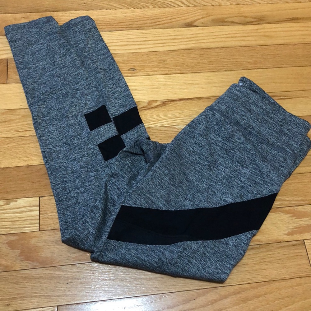 Forever 21- Low Rise Leggings- Medium